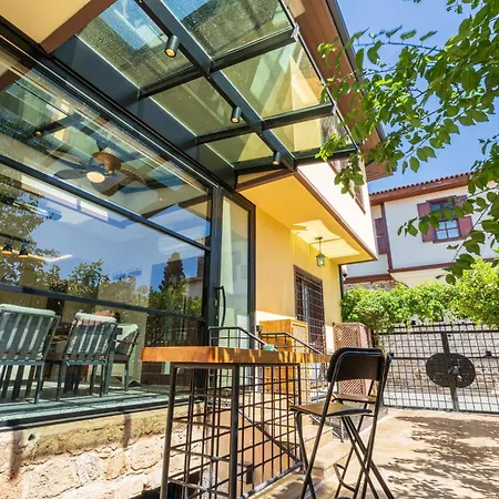 Villa Cozy In Oldtown Kaleici