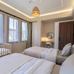 Cozy In Oldtown Kaleici 빌라